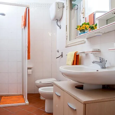 Casa Silvia 2 Pt Nyaraló Porto Cesareo